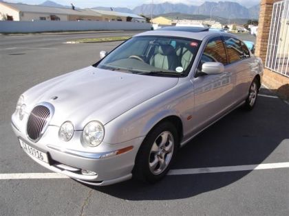 Jaguar S-Type 30