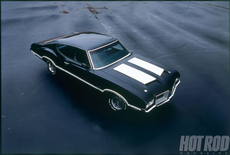 Oldsmobile 4-4-2 W-30