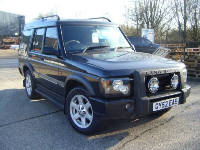 Land Rover Discovery ES V8i