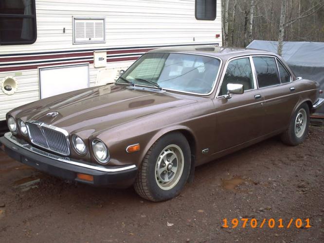 Jaguar XJ12 Vanden Plas