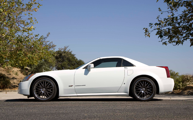 Cadillac XLR-V