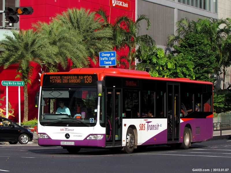 Mercedes-Benz O530