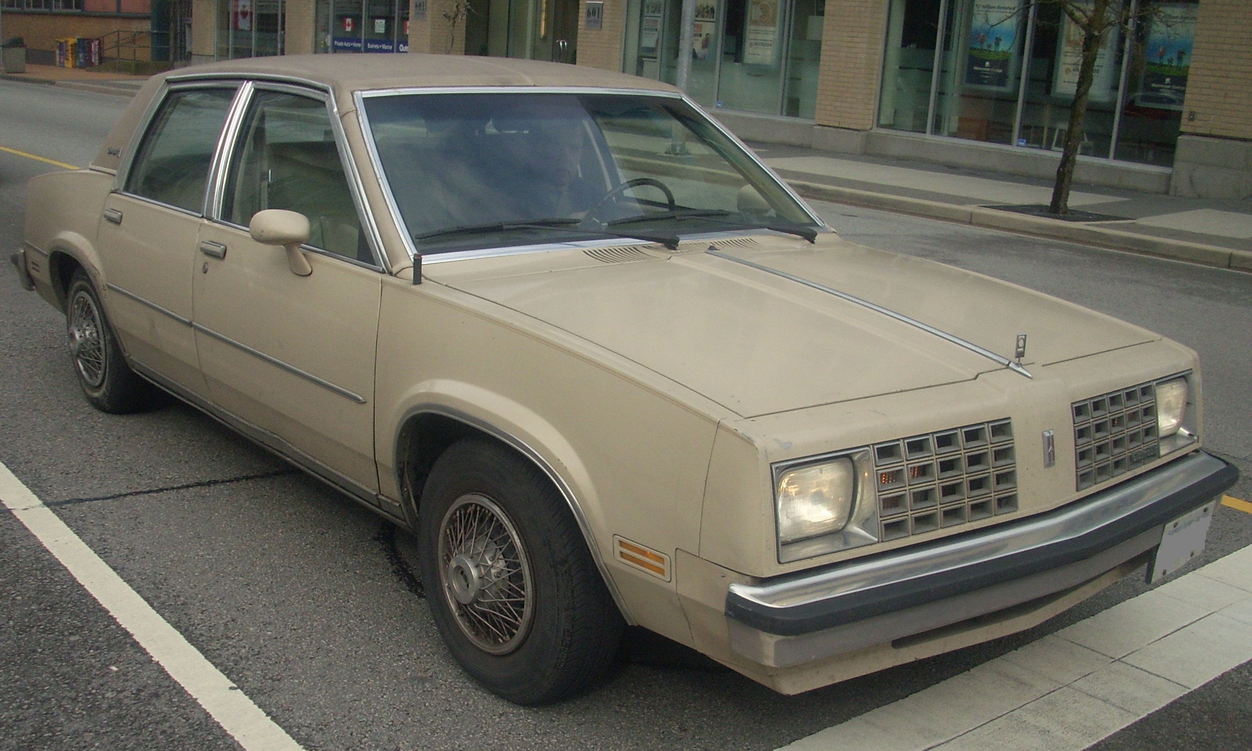 Oldsmobile F-30 sedan