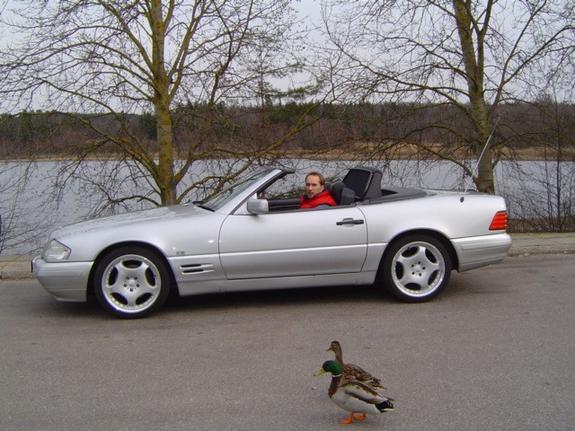 Mercedes-Benz 320 SL