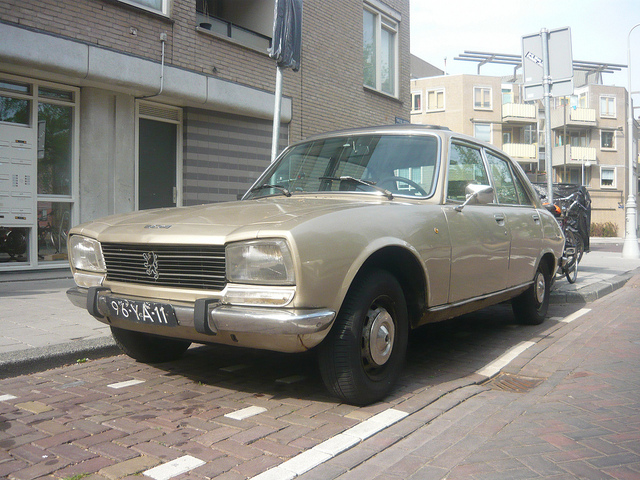 Peugeot 504 A12