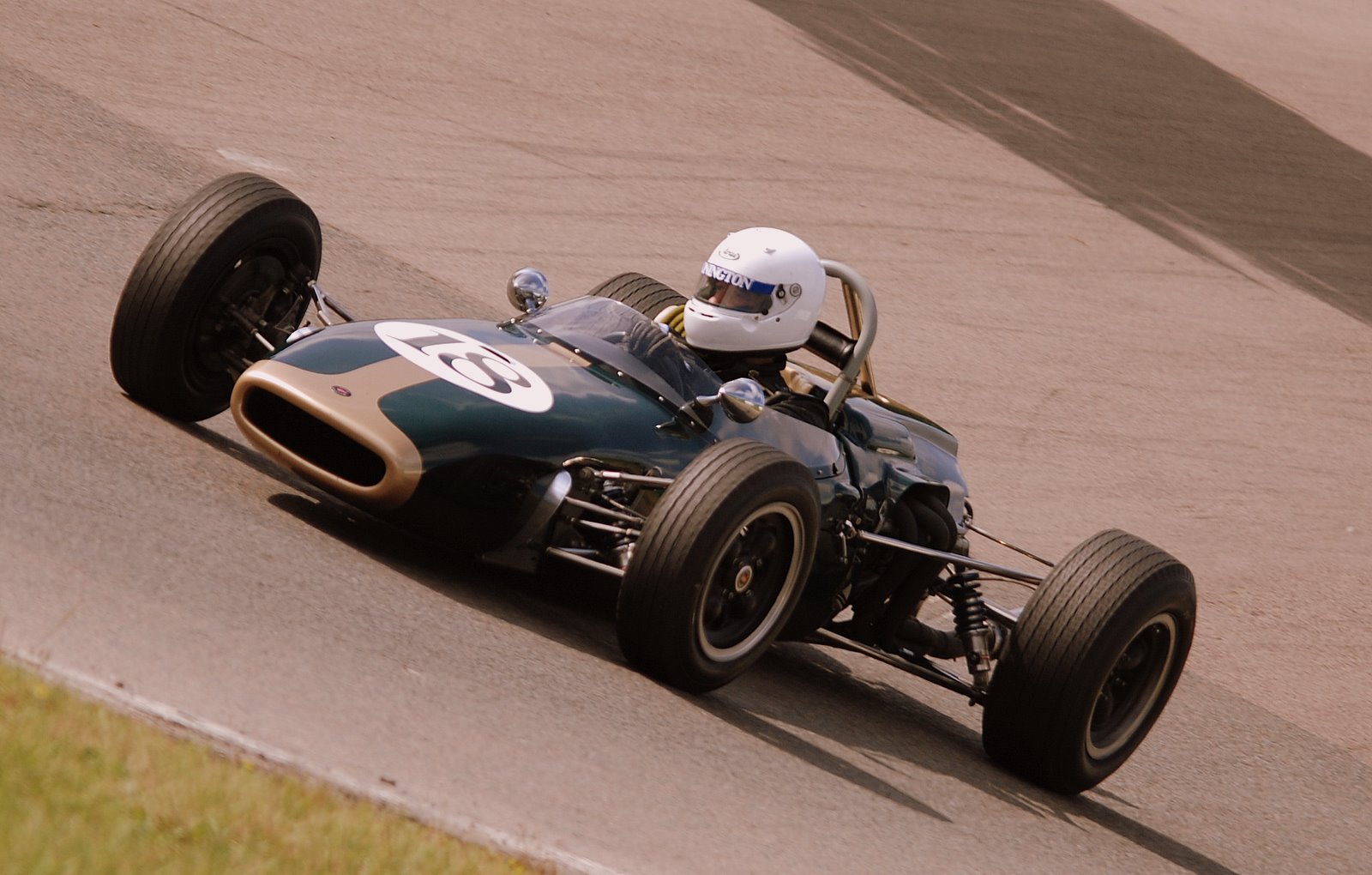 Brabham BT18