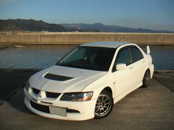 Mitsubishi Lancer Cedia