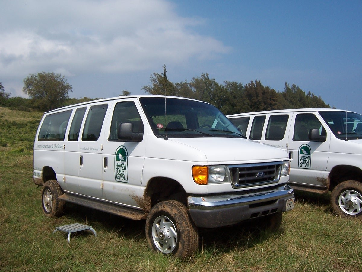 Ford E-350XLT Super Duty 4x4