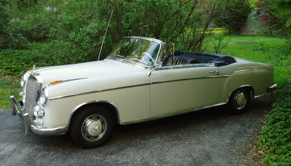 Mercedes-Benz 220S cabrio