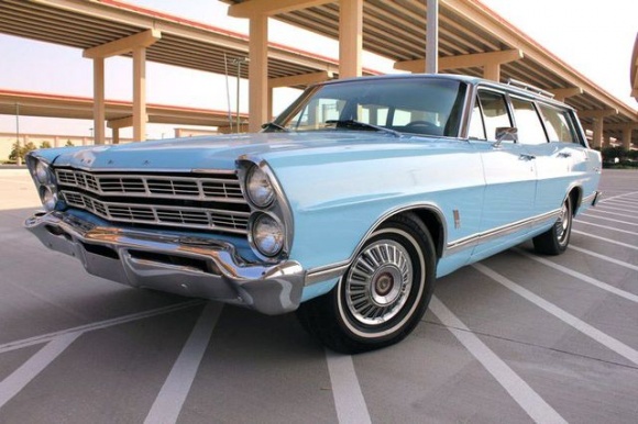 Ford Fairlane Country Sedan wagon