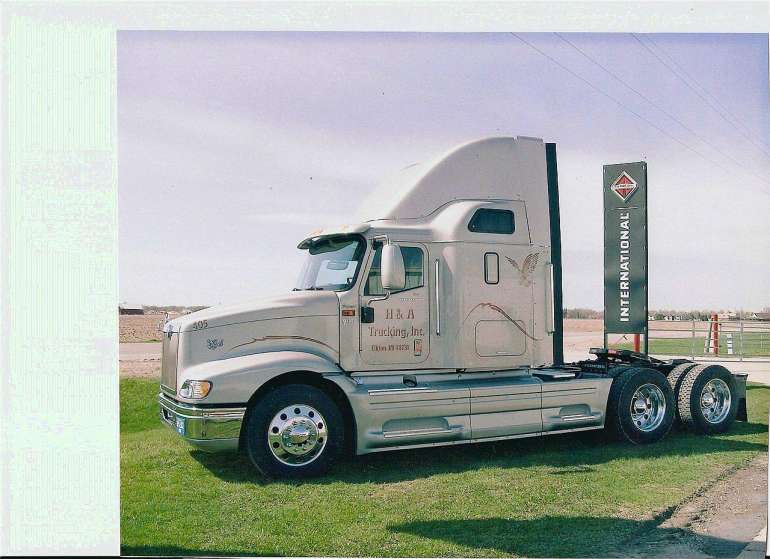 International 9400i Eagle