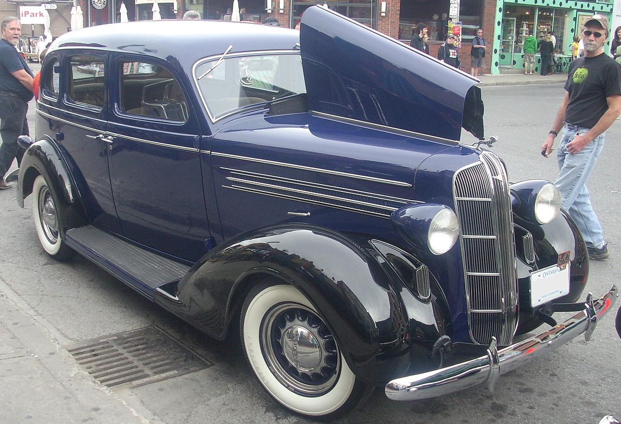 Dodge D-2 Sedan