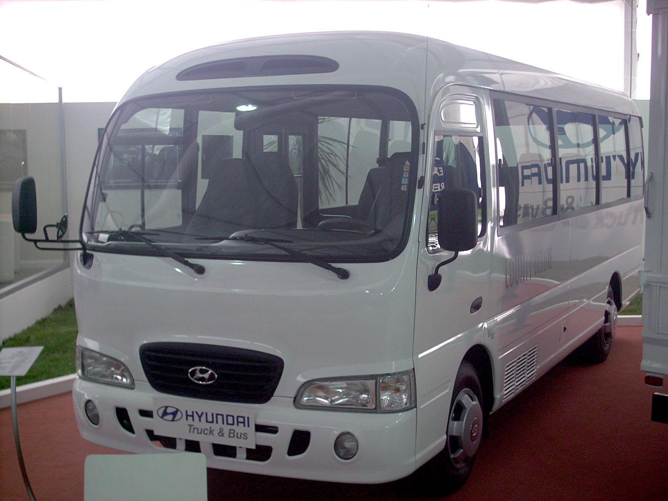 Hyundai County 29 DLX