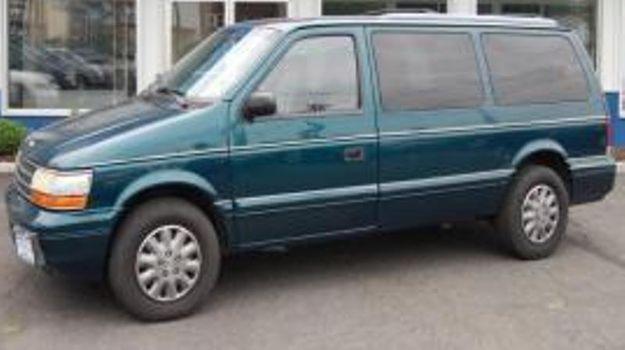 Plymouth Grand Voyager SE