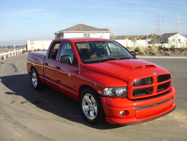 Dodge Ram 1500 SLT