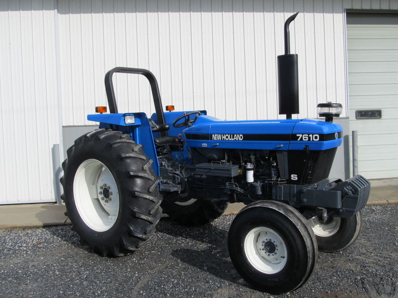 New Holland 7610S