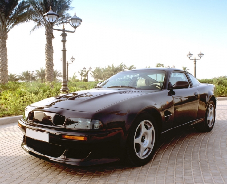 Aston Martin Virage Vantage