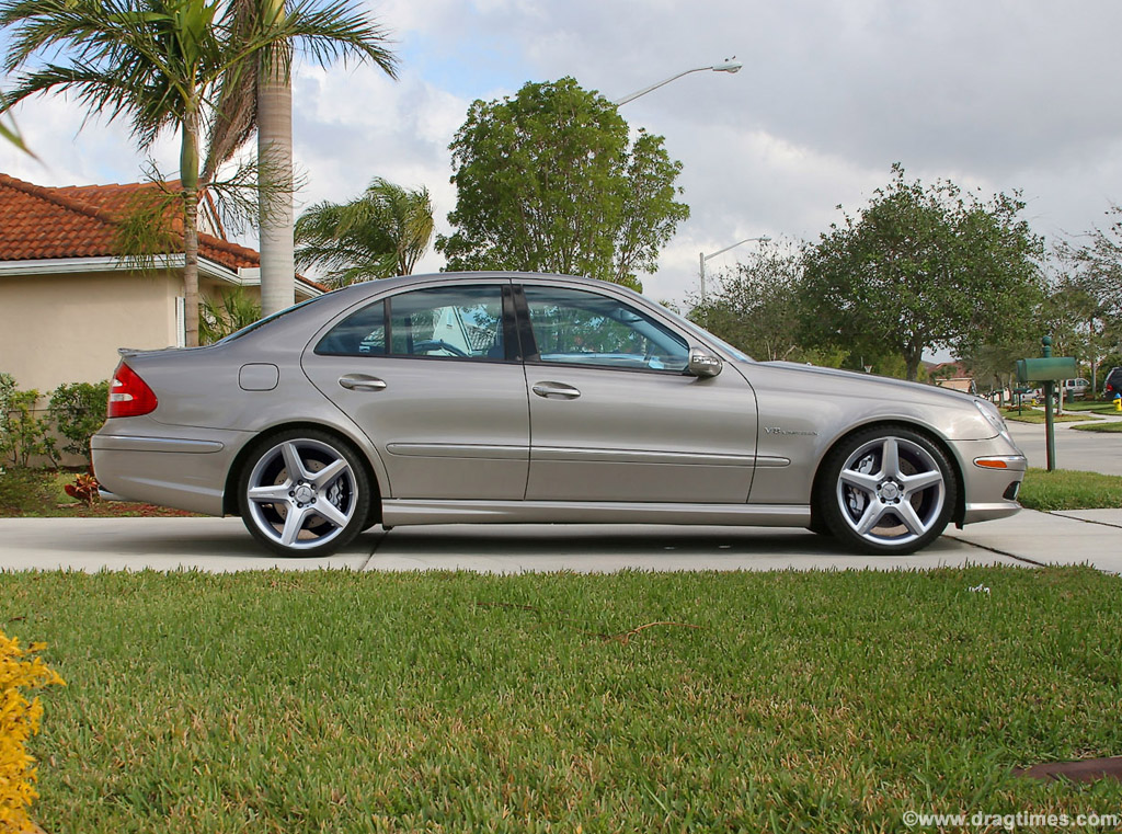 Mercedes-Benz E 55 AMG