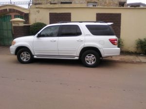 Toyota Sequoia V8