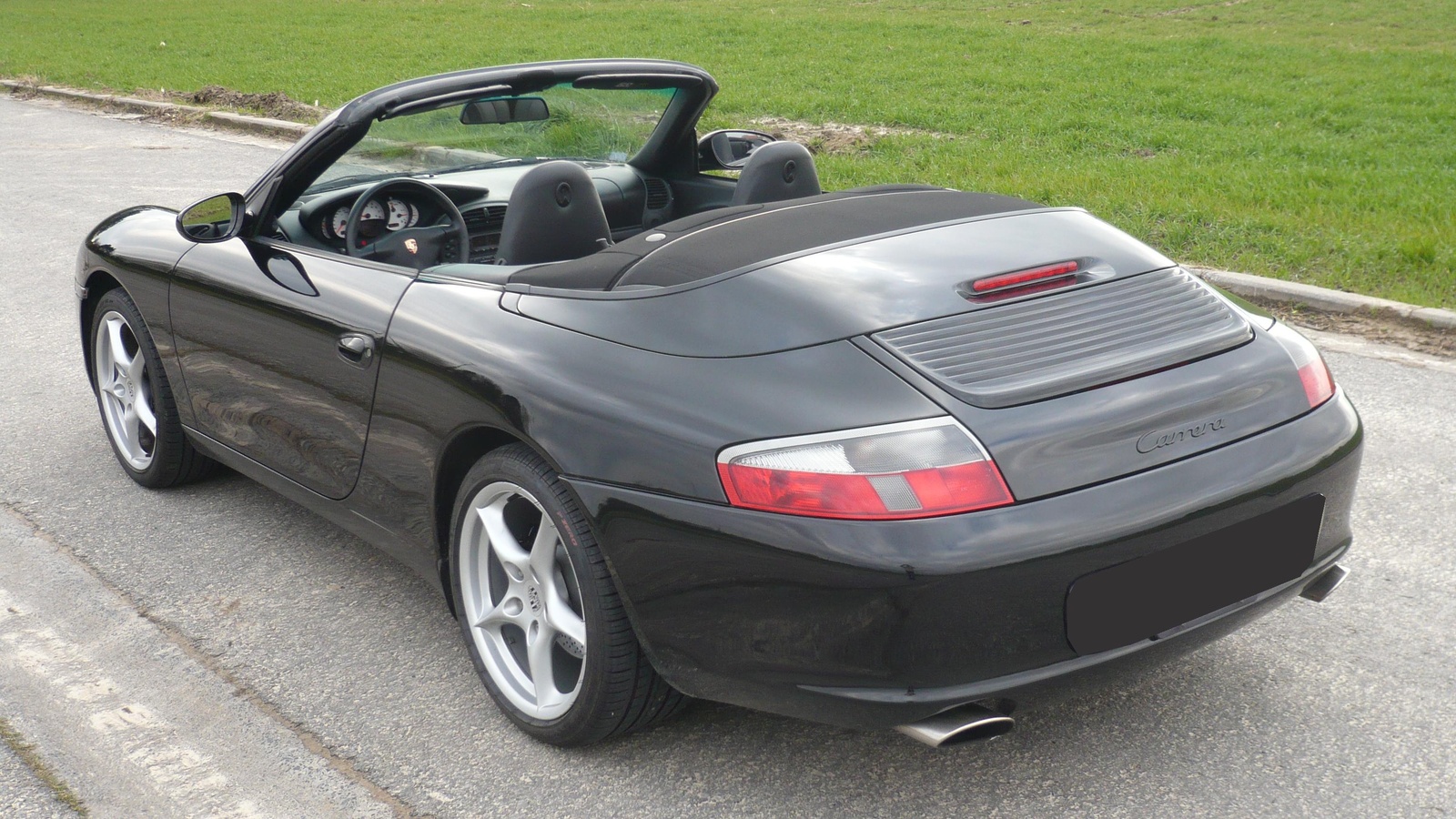 Porsche 911 Carrera Convertible