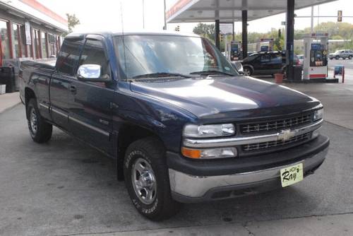 Chevrolet Silverado 1500 LS 4x4