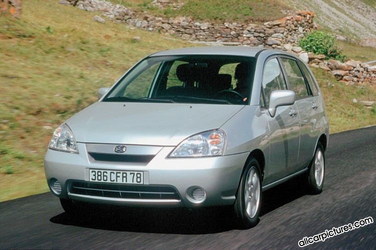 Suzuki Liana 16