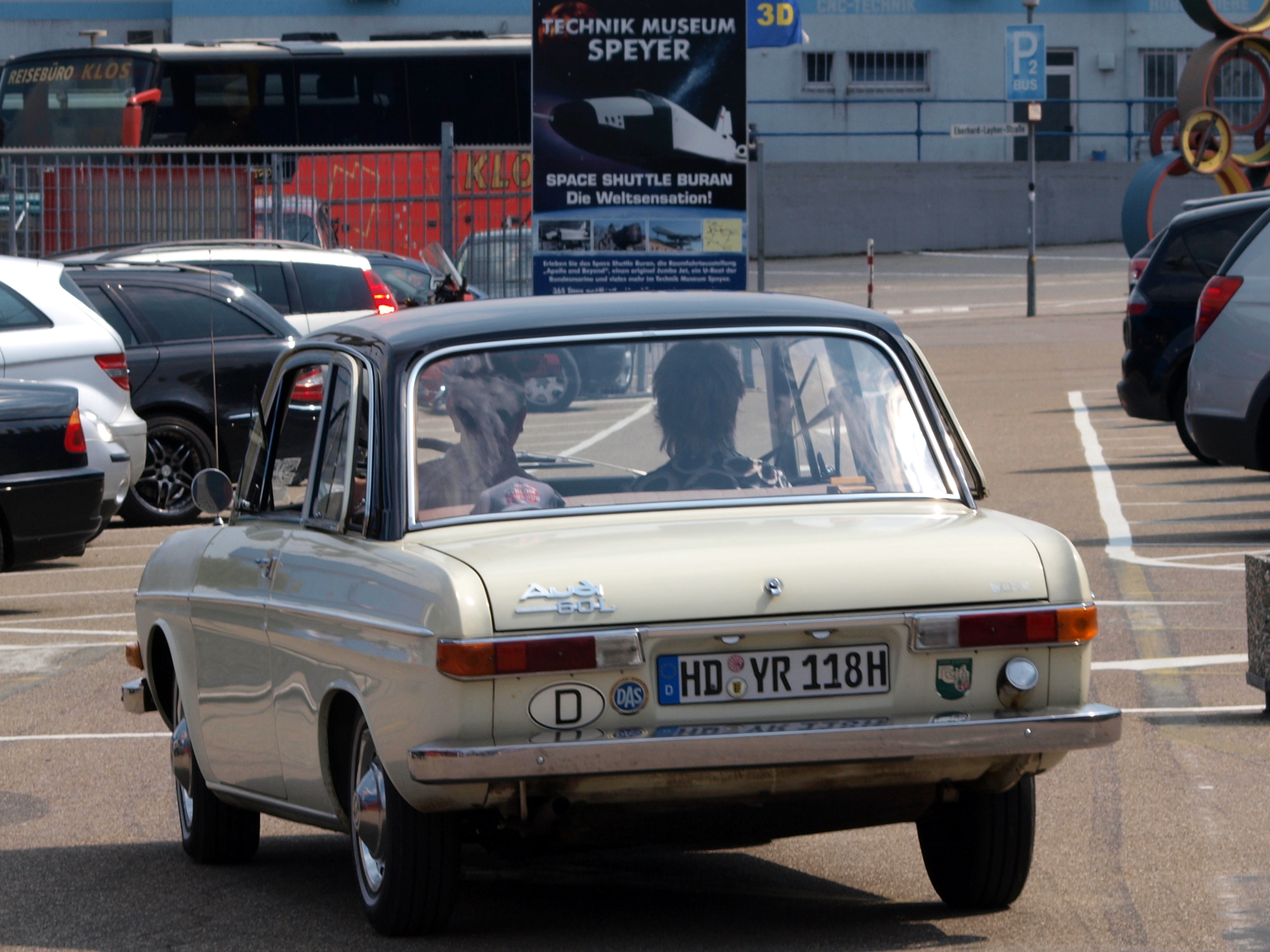 Audi 60L