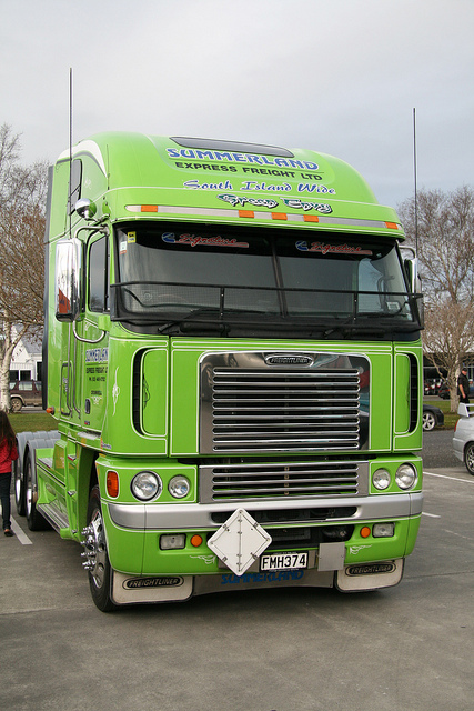 Freightliner Argosy 6x4