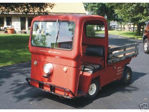 Cushman Truckster