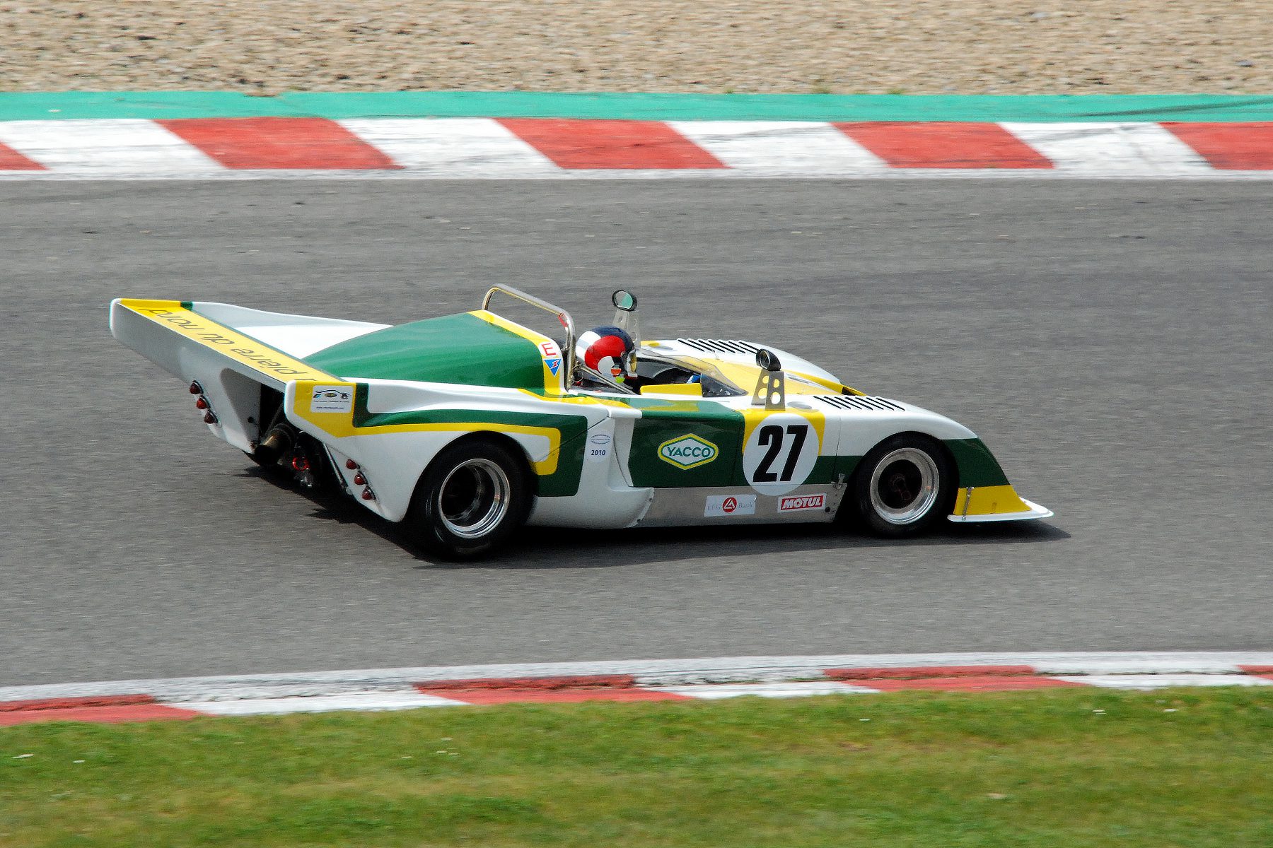 Chevron B 36