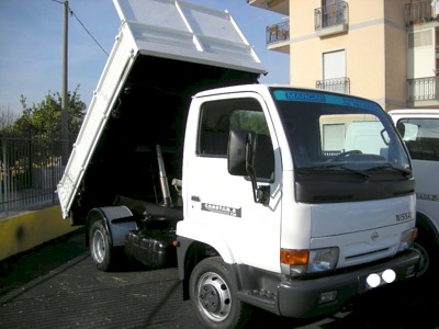 Nissan Cabstar 120