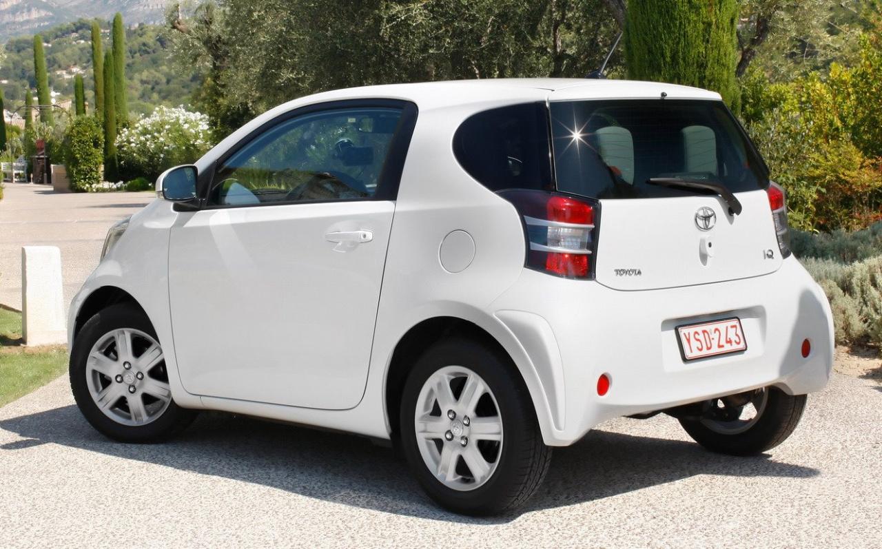 Toyota IQ 10 MAN IQ2