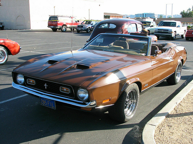 Ford Mustang 351 Convertible