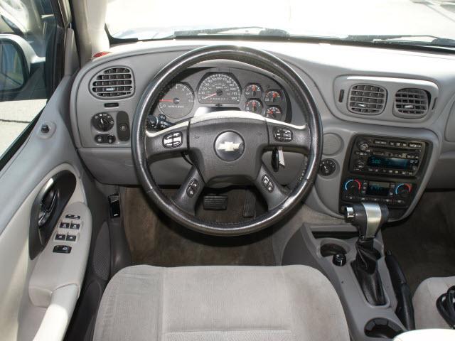 Chevrolet Trailblazer LT EXT