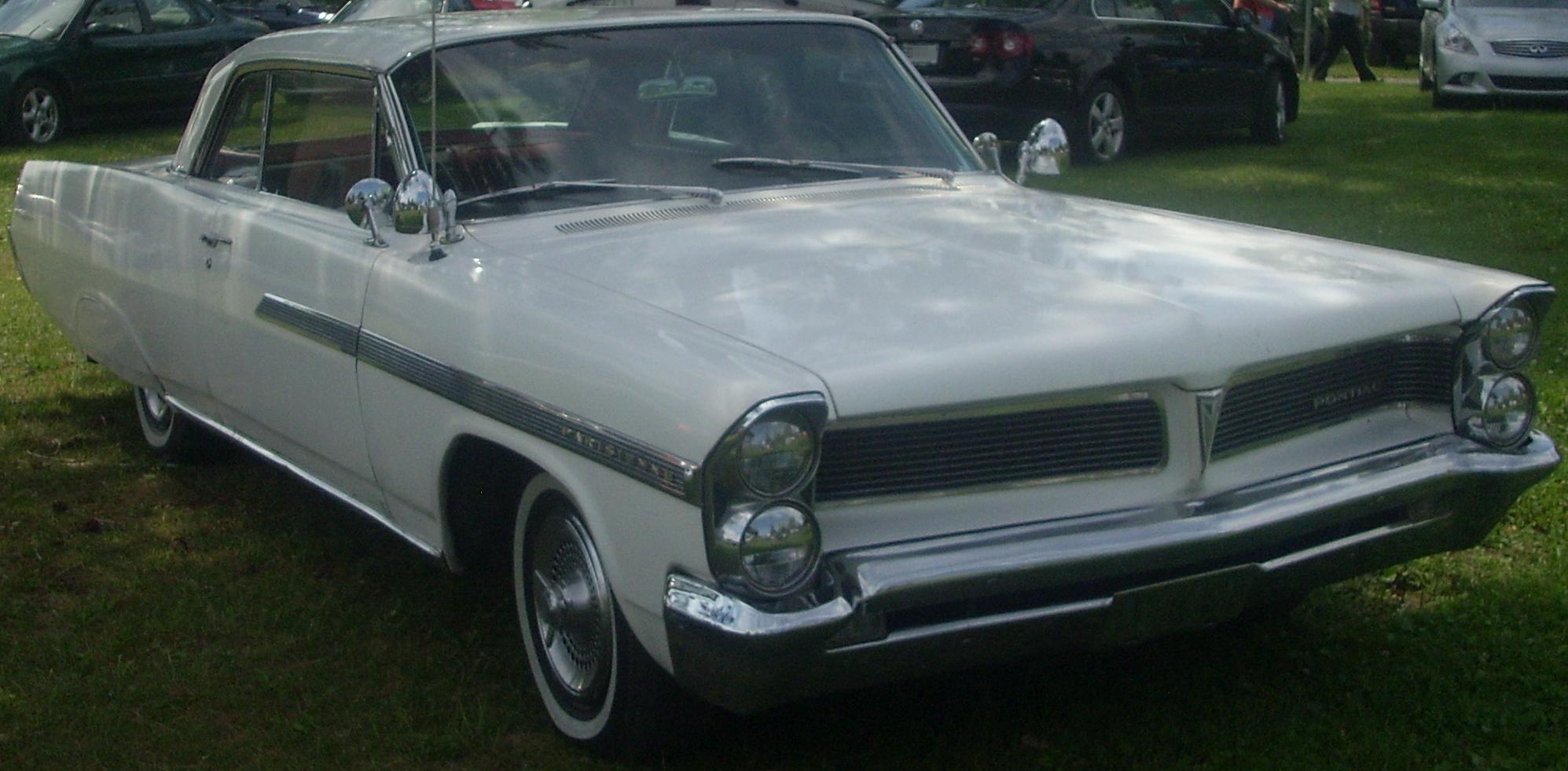 Pontiac Parisienne 22 coupe