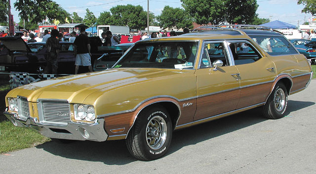 Oldsmobile Vista Cruiser