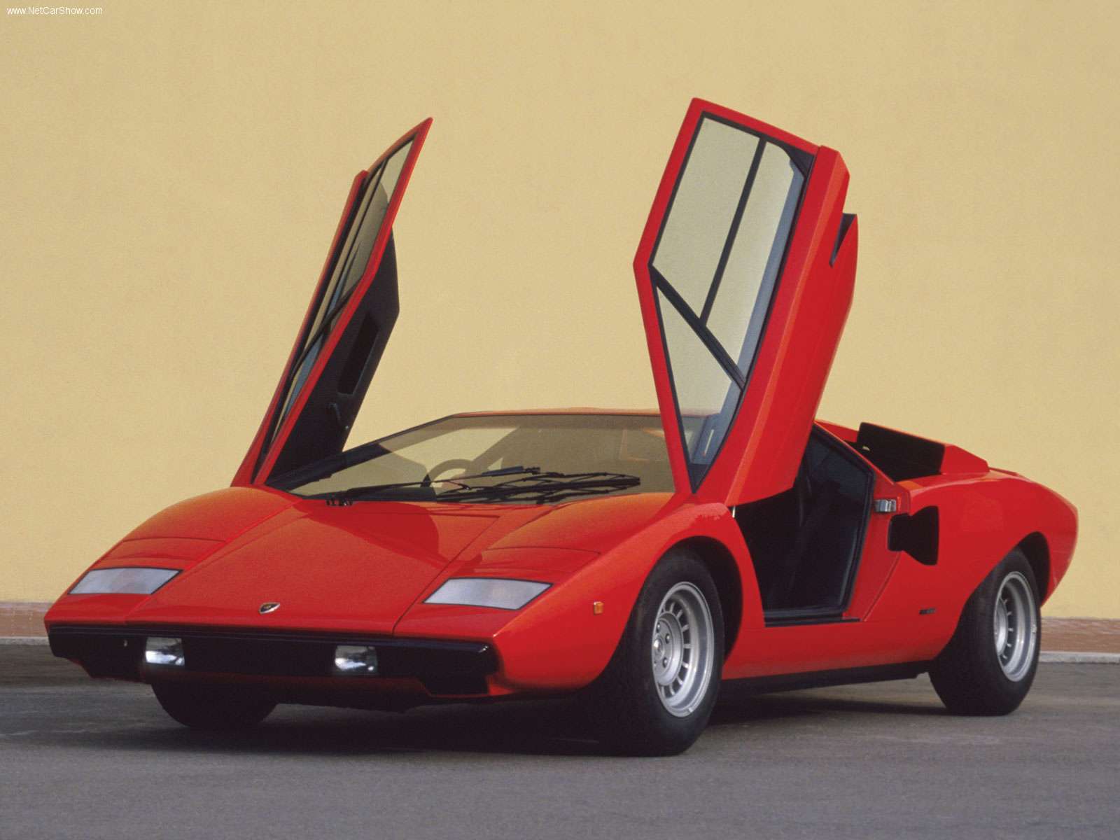 Lamborghini Countach LP 400