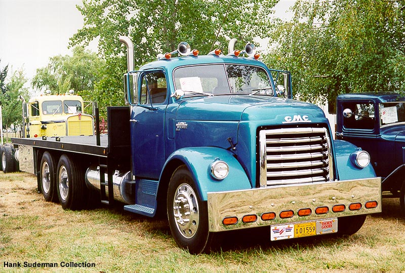 GMC 900