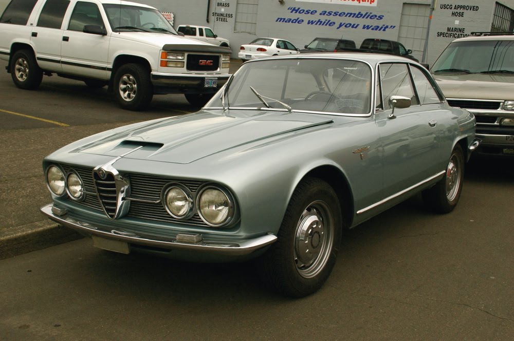 Alfa Romeo 2600 coupe