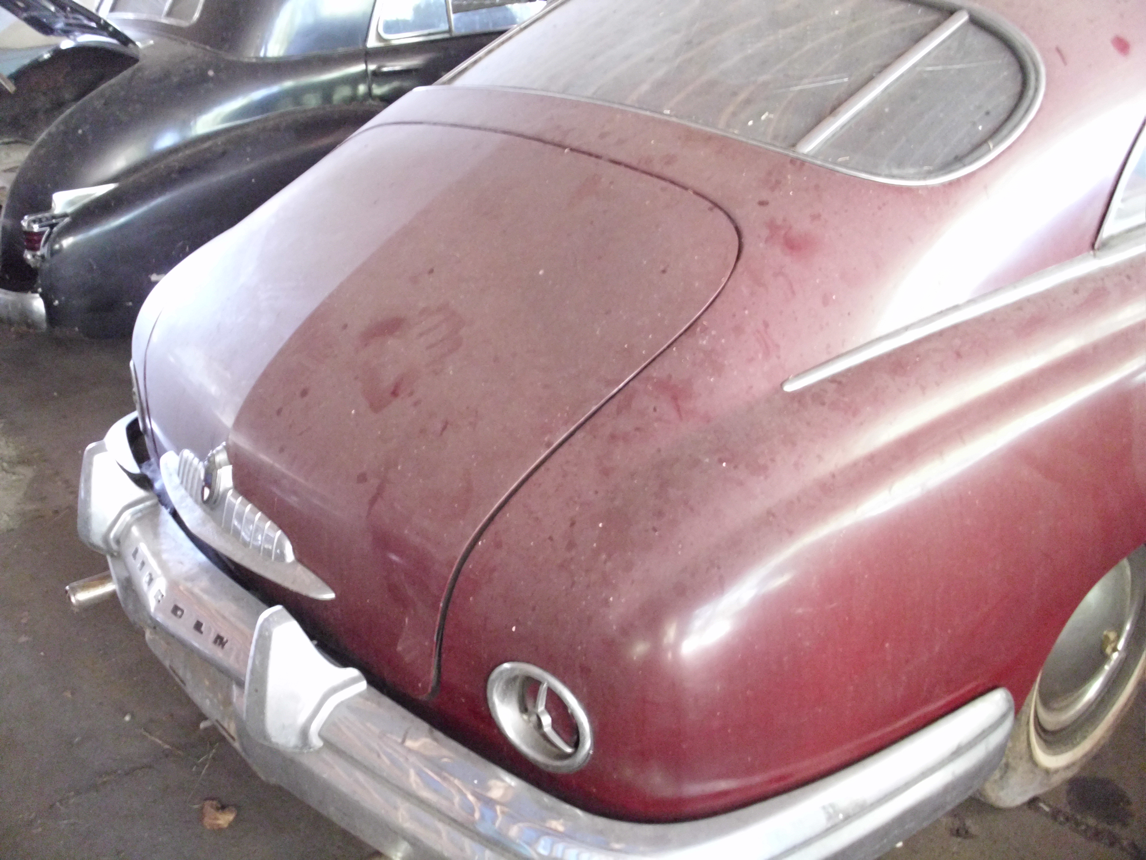 Lincoln Continental mk V Bill Blass edition