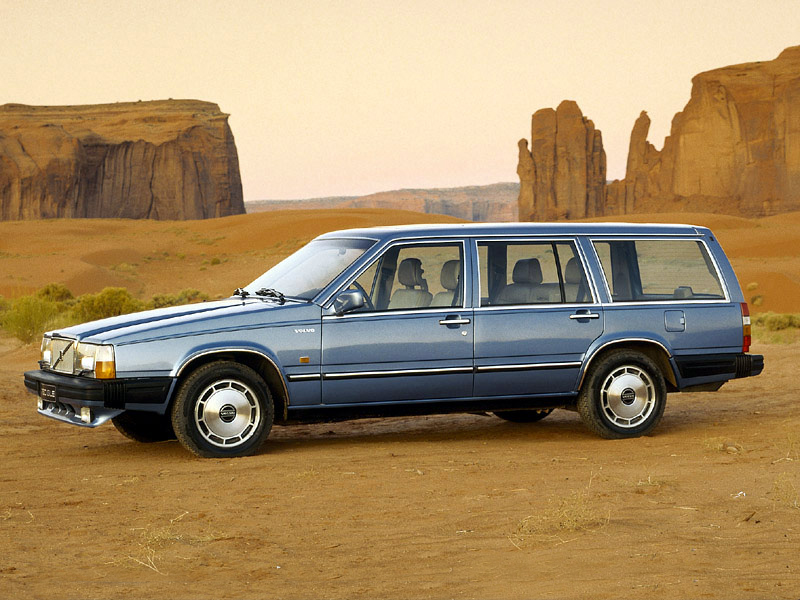 Volvo 760 wagon