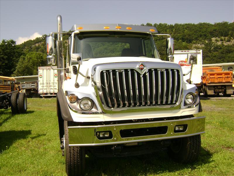 International 7700