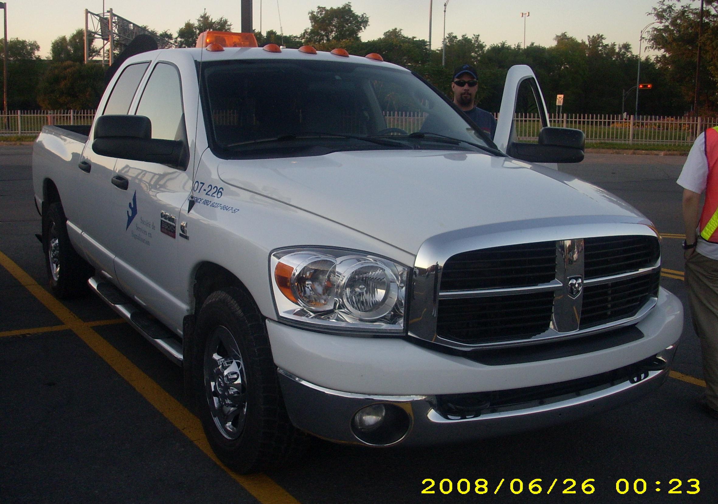 Dodge Ram 3500 crew cab