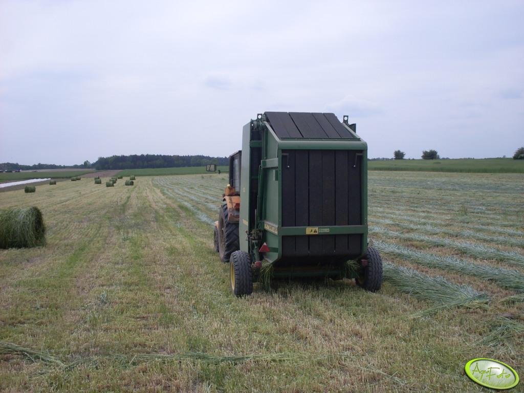 John Deere 550