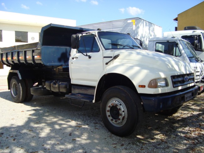 Ford F-14000 HD