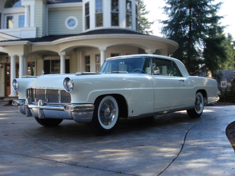 Lincoln Continental Mark II