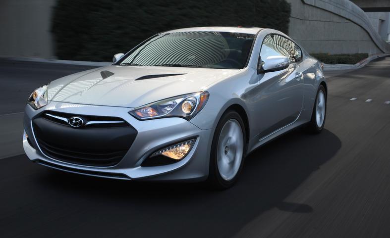 Hyundai Genesis Coupe 38