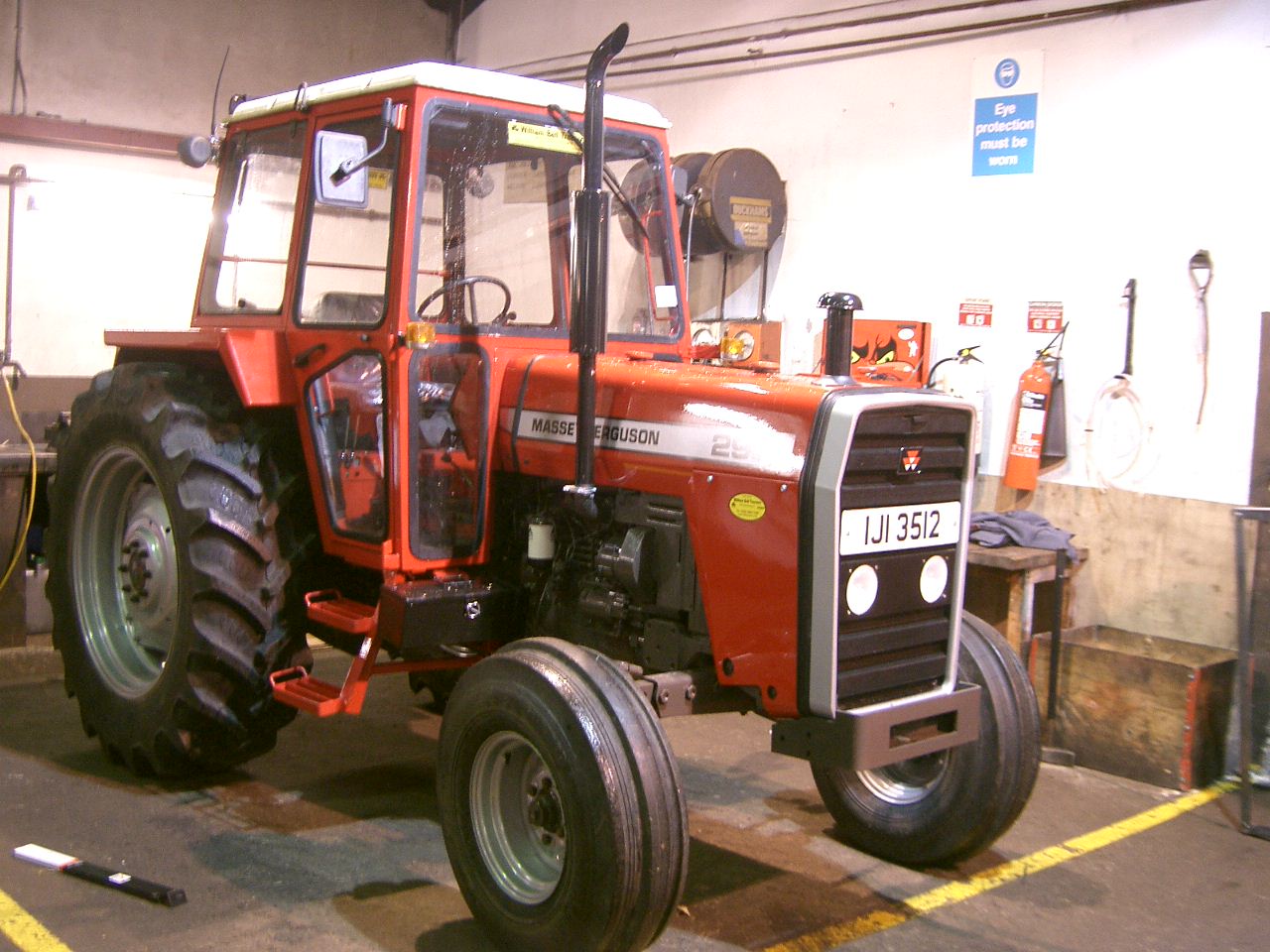 Massey Ferguson 290