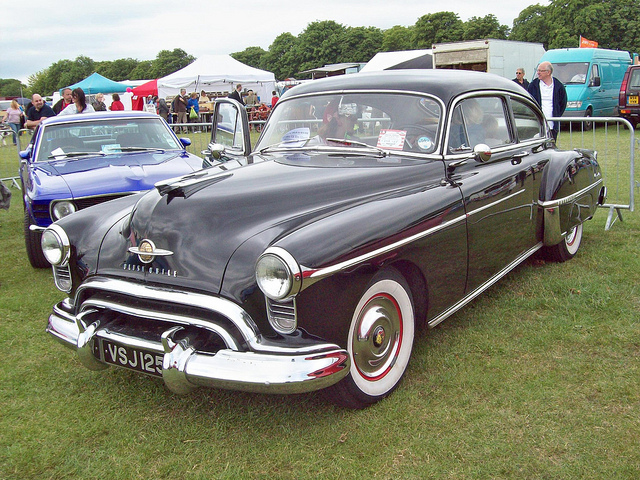 Oldsmobile Rocket 88 Coupe