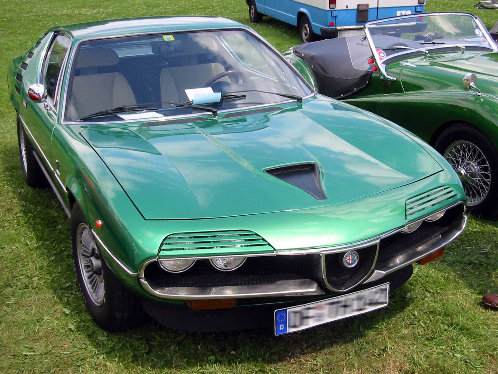 Alfa Romeo Montreal